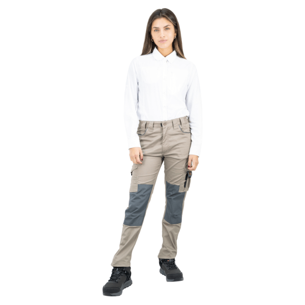 Pantalón Cargo HW Dakota Spandex Cafe Mujer (2) Pantalón Cargo HW Dakota Spandex Cafe Mujer